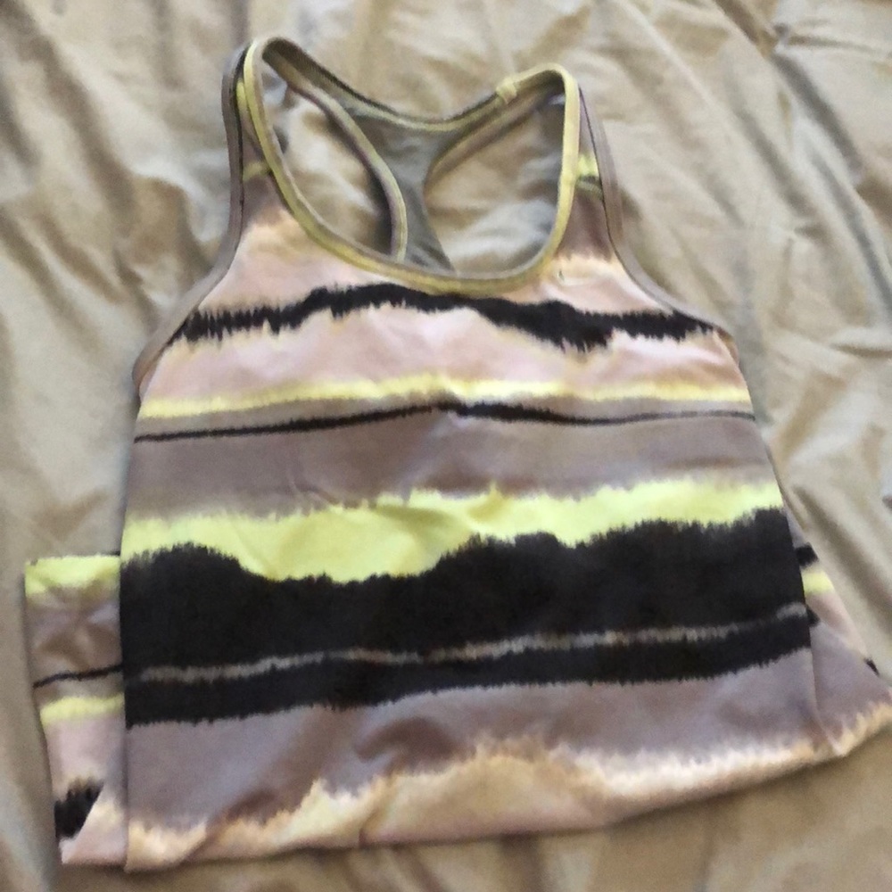 Nike workout top